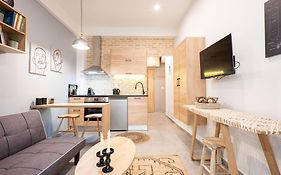 F & B Collection - Flat For 3